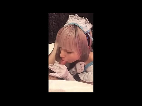 ❤️ 日本偶像[mayuka]，法国女仆装，第一部分，口交和用乳液打飞机 at us